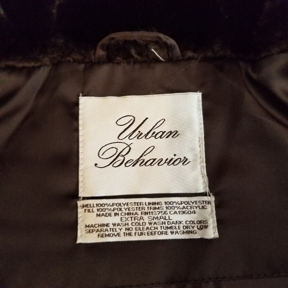 Urban Behavior vest coat - Picture 5 of 5